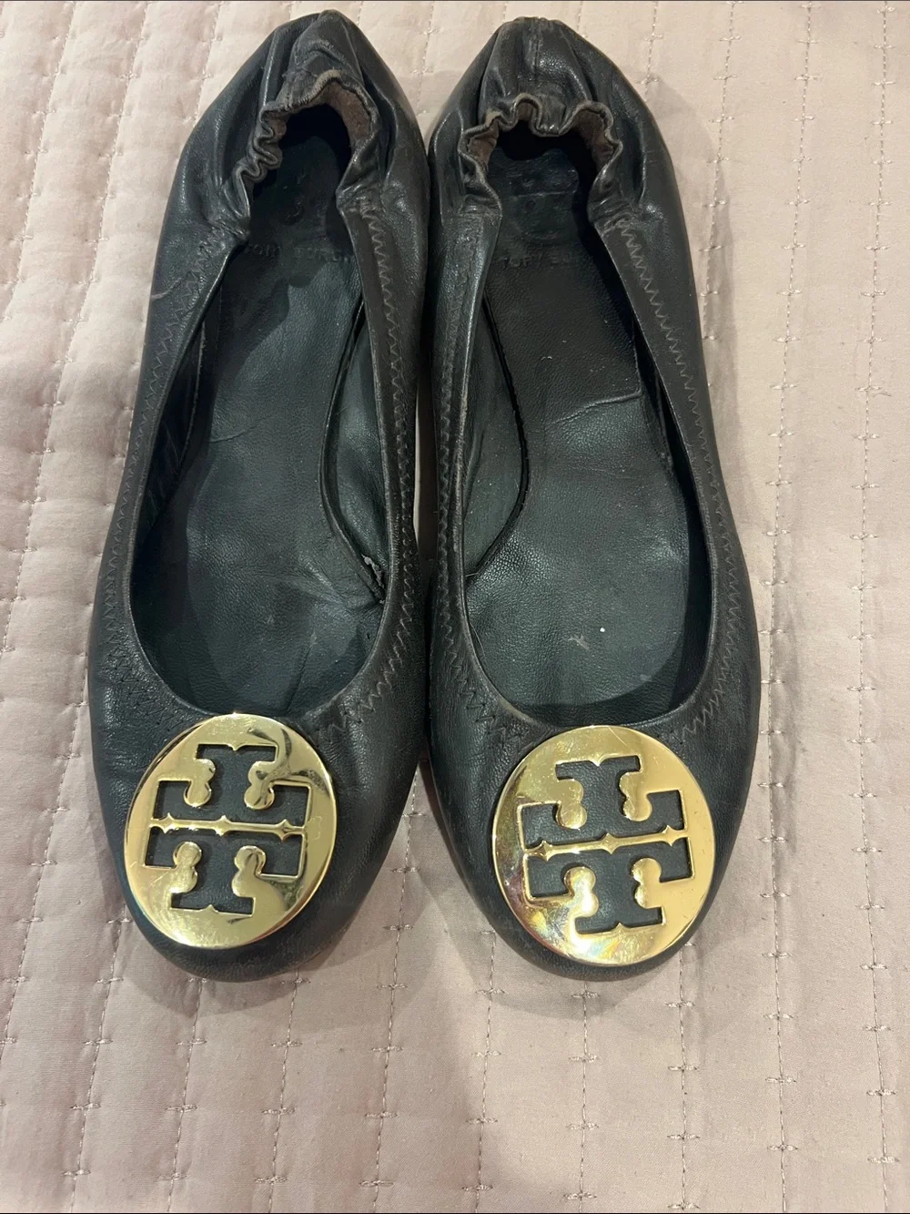 Tory Burch Ballet Flat in Dark Chocolate Brown Reva with Gold Logo